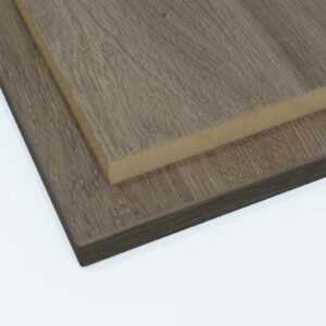 two finsa roble eternity panels stacked on top of each other with one panel edged all round